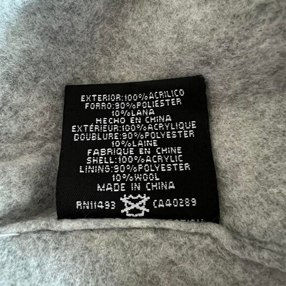 New Era Marvel Spiderman Adult O/S Beanie - Picture 5 of 5